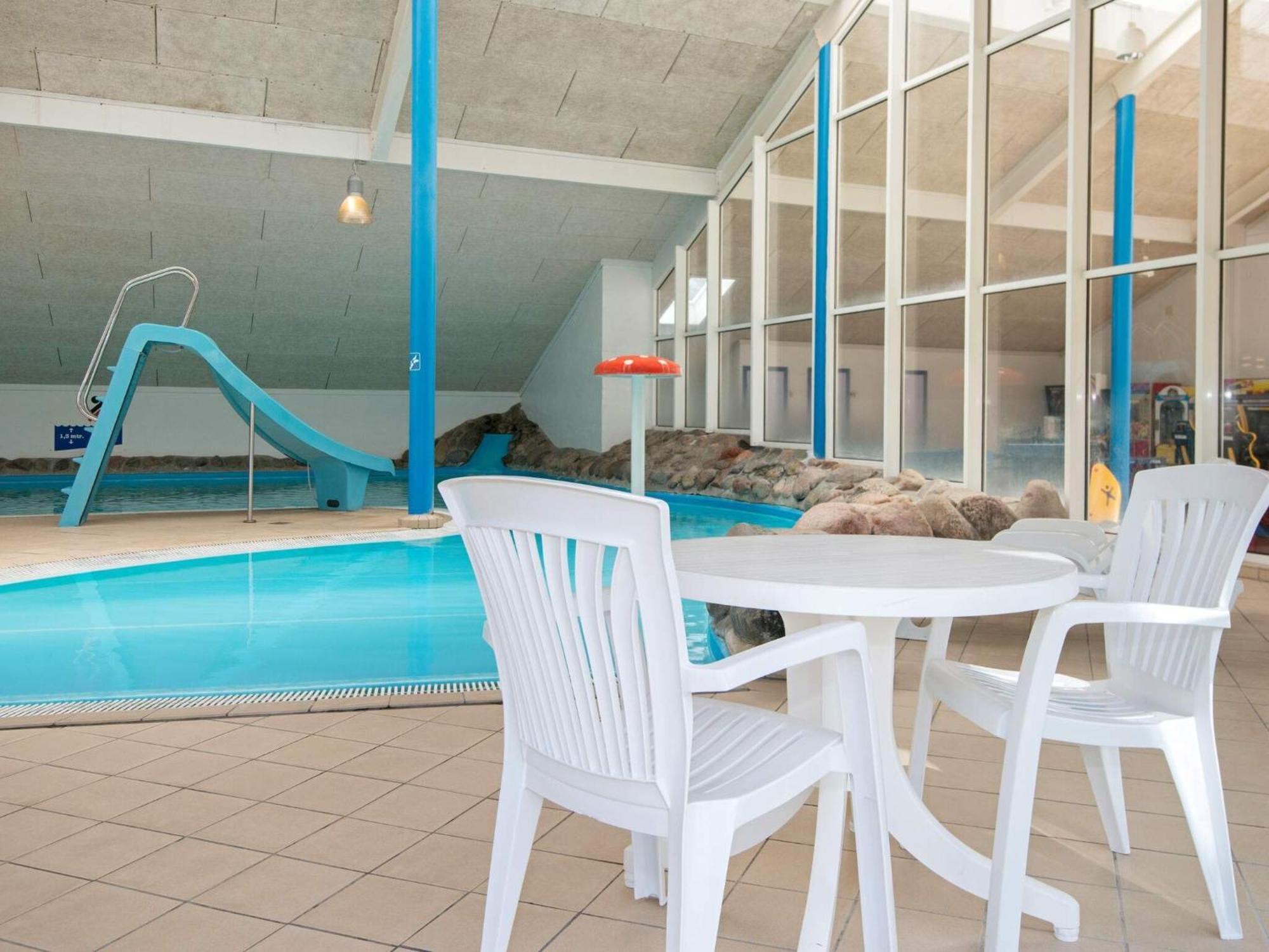 4 Person Holiday Home On A Holiday Park In Hemmet Exterior foto